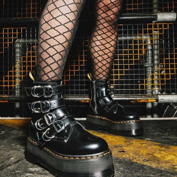 Doc Martens RARE Jaden Max Leather Platform Hardware Boots Size 10 - Picture 1 of 10